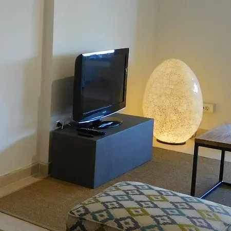 Alicia Apartment *